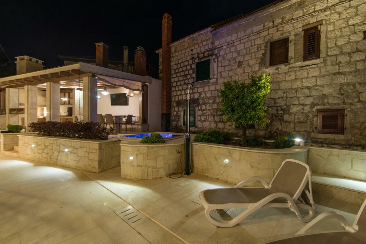Villa Hurem Trogir Bagian luar foto
